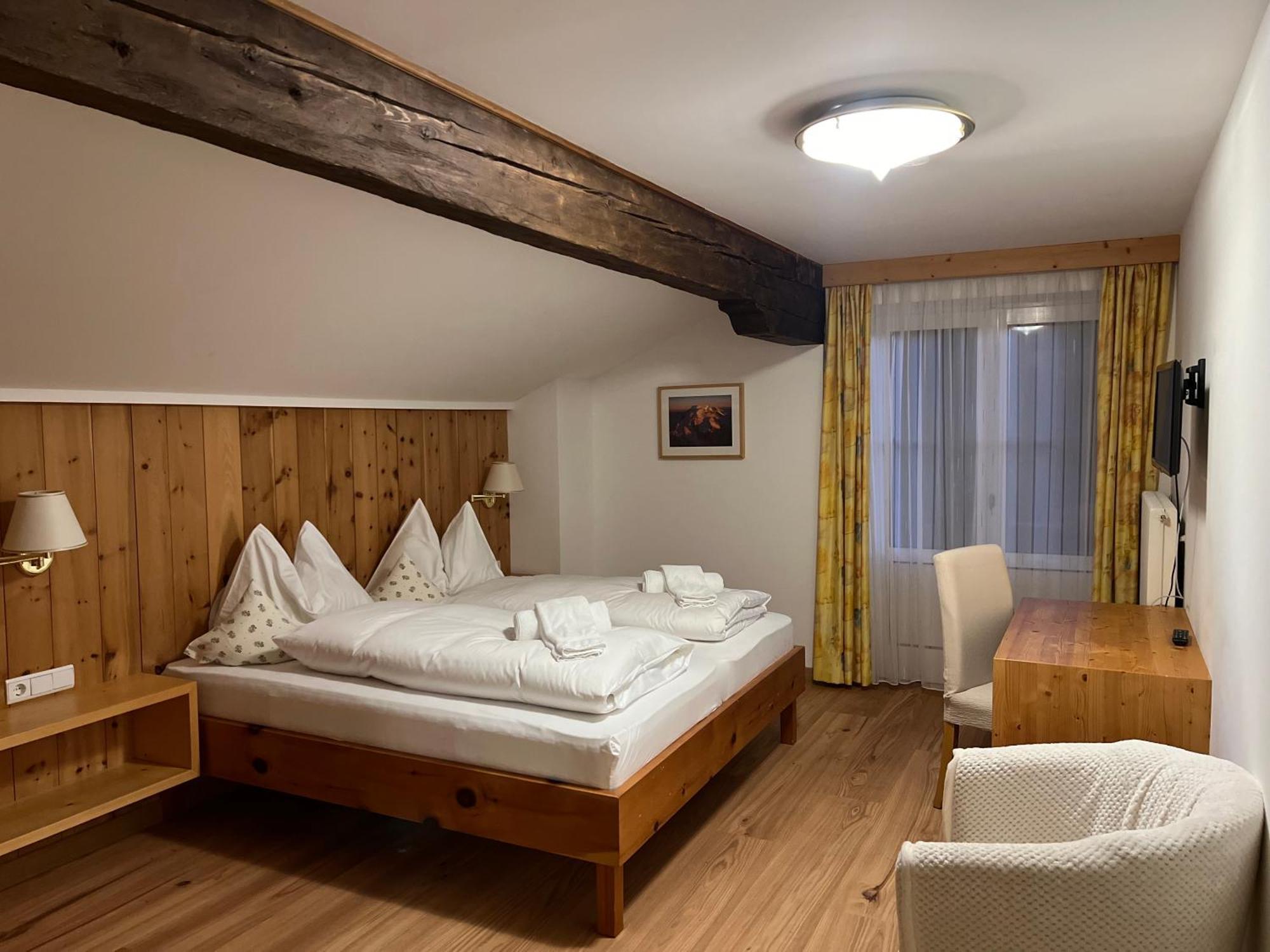 Lake & River Hotel Carezza al Lago Ngoại thất bức ảnh
